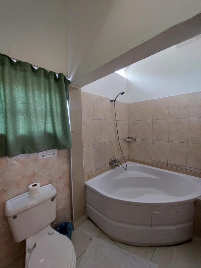 Beau Vallon Villa Self Catering With Pool 외부 사진