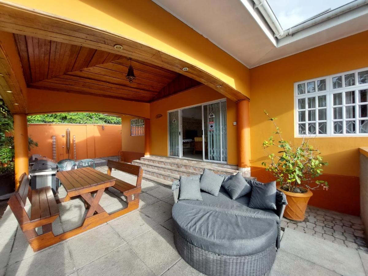 Beau Vallon Villa Self Catering With Pool 외부 사진