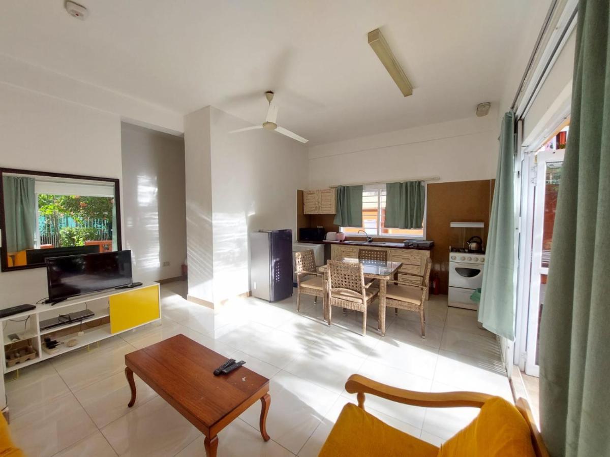 Beau Vallon Villa Self Catering With Pool 외부 사진