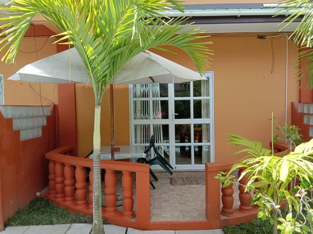 Beau Vallon Villa Self Catering With Pool 외부 사진