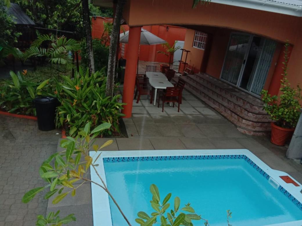 Beau Vallon Villa Self Catering With Pool 외부 사진